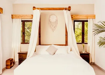 Enigmatic Boutique Hotel hotel thumbnail 6