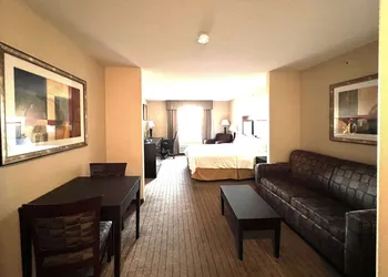 Ramada by Wyndham Prince Albert hotel thumbnail 7