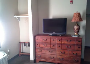 Gamble Farm Inn and Suites hotel thumbnail 2