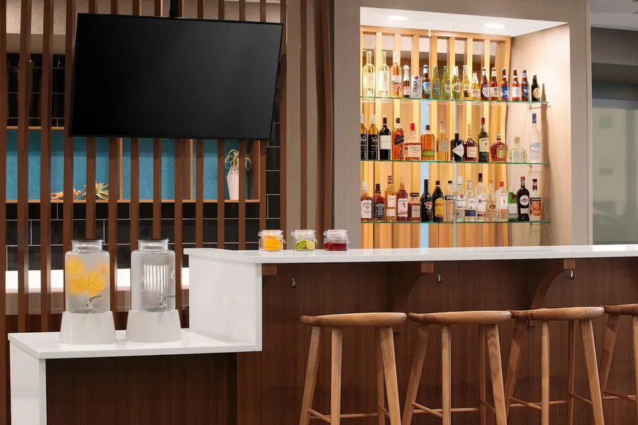 Springhill Suites By Marriott Roanoke North hotel detail image 2