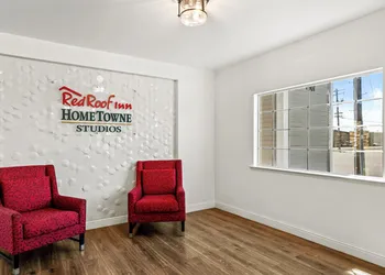 Red Roof Inn Yuba City Bonanza - Marysville hotel thumbnail 2