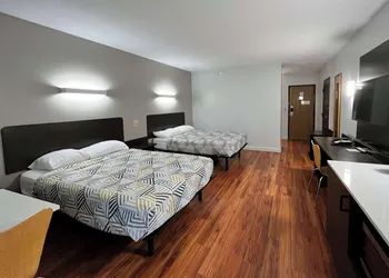 Studio 6 Suites Springfield, OH hotel thumbnail 7