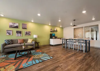 WoodSpring Suites Cocoa Beach - Rockledge hotel thumbnail 3