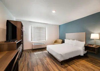 WoodSpring Suites Cocoa Beach - Rockledge hotel thumbnail 5