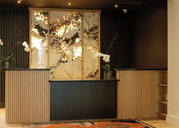 The Embers Hotel hotel thumbnail 3