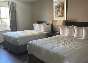 Baymont by Wyndham Deming hotel thumbnail 7