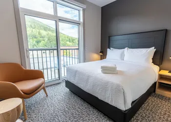 Basecamp Suites Revelstoke hotel thumbnail 2