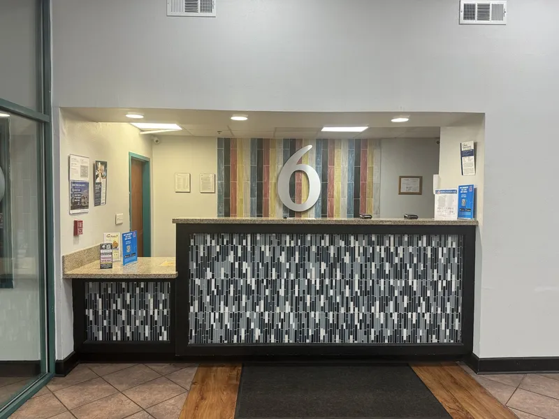 Studio 6 Extended Stay - Savannah, GA - Gateway & I-95 hotel detail image 2
