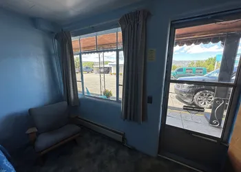Maverick Motel and Glamp Ground hotel thumbnail 8