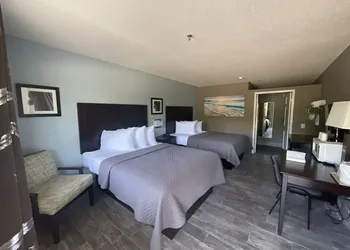Sunset Inn hotel thumbnail 3