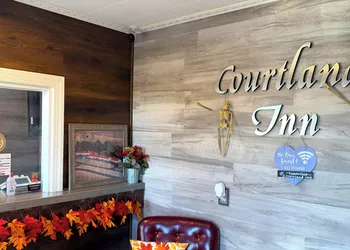 Courtland Inn By Townhouse Franklin VA US 58 hotel thumbnail 4
