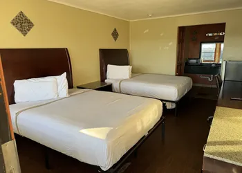 Eagle Inn hotel thumbnail 7
