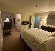 The Oaks B&B Hotel and Spiritual Center hotel detail image 3