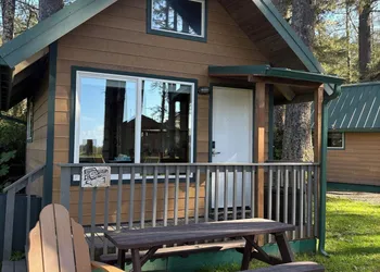 Quileute Oceanside Resort hotel thumbnail 4