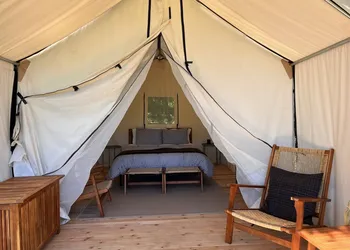 Lopez Farm Cottages & Tent Camping hotel thumbnail 4