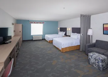 Home2 Suites by Hilton East Haven New Haven hotel thumbnail 4