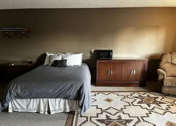 Furnas County Lodging hotel thumbnail 2
