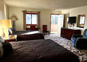Furnas County Lodging hotel thumbnail 8