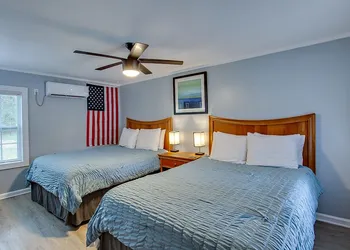 The Panacea Motel hotel thumbnail 2