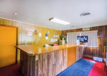 Travelers Inn by OYO Beaver, Hwy 19 hotel thumbnail 2