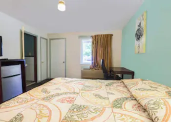 Travelers Inn by OYO Beaver, Hwy 19 hotel thumbnail 8