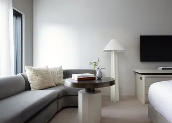 Kimpton Claret Hotel by IHG hotel thumbnail 7