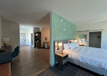 Comfort Suites Gatlinburg Downtown-Convention Center hotel thumbnail 7