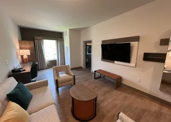 Comfort Suites Gatlinburg Downtown-Convention Center hotel thumbnail 8