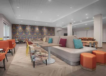 Home2 Suites By Hilton Phoenix North Happy Valley hotel thumbnail 2