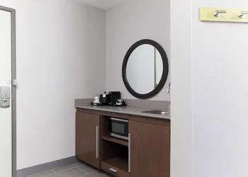 Hampton Inn & Suites Porter Ranch Los Angeles hotel thumbnail 8
