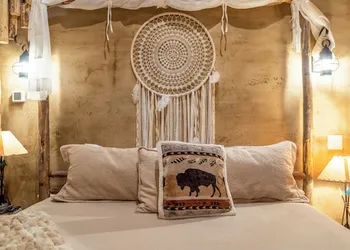 Zion White Bison hotel thumbnail 5
