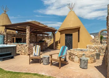 Zion White Bison hotel thumbnail 7
