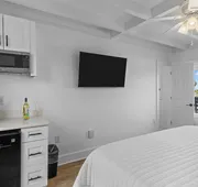 The Beach House Motel & Suites hotel detail image 7