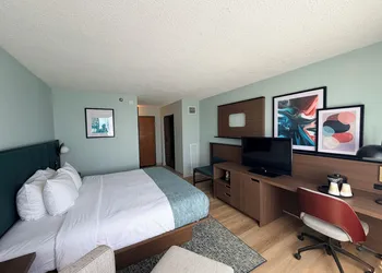 Wingate by Wyndham Indianapolis East hotel thumbnail 8