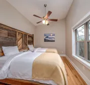Pilot Cove Forest Lodging hotel detail image 3