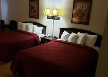 Travelodge by Wyndham Carlsbad NM hotel thumbnail 7