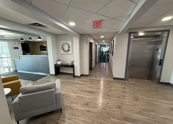 Days Inn by Wyndham Stony Plain hotel thumbnail 3