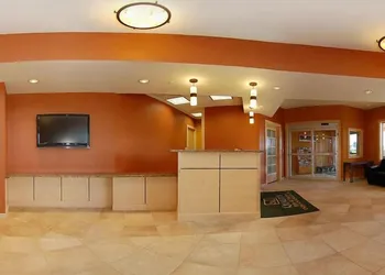 Baymont by Wyndham Indianapolis East hotel thumbnail 4