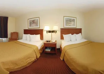 Baymont by Wyndham Indianapolis East hotel thumbnail 5