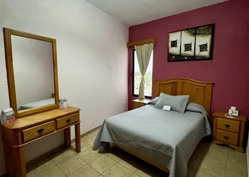 Hotel La Capilla Bernal hotel thumbnail 6