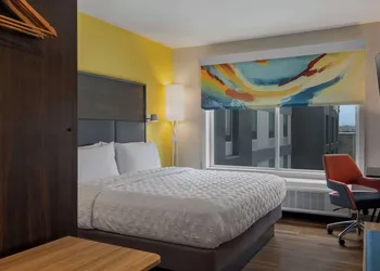Tru By Hilton Ankeny hotel thumbnail 4