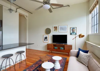 Constance Lofts by Black Swan hotel thumbnail 8