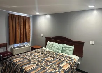 Sky Inn Hotel hotel thumbnail 4