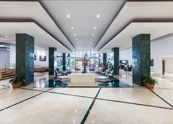 Ocean Front Casablanca Studios with FULL KITCHENS & Beach access By BL Rentals hotel thumbnail 3