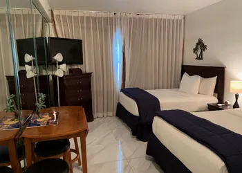 Ocean Front Casablanca Studios with FULL KITCHENS & Beach access By BL Rentals hotel thumbnail 6