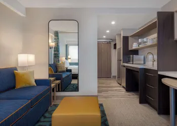 Home2 Suites by Hilton Kingston hotel thumbnail 8