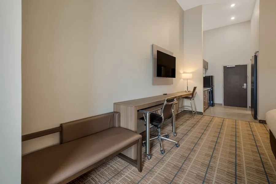 Hawthorn Extended Stay by Wyndham Sulphur (Lake Charles) hotel detail image 6