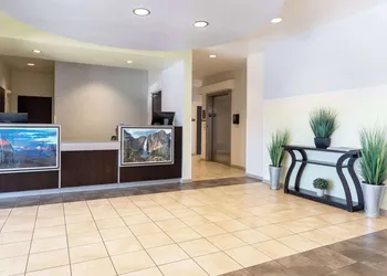 SureStay by Best Western Livingston Merced County hotel thumbnail 3