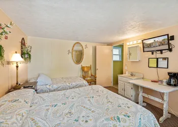 Sunset Acres Motel hotel thumbnail 8