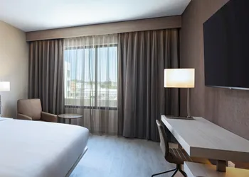 AC Hotel By Marriott Waco Downtown hotel thumbnail 8
